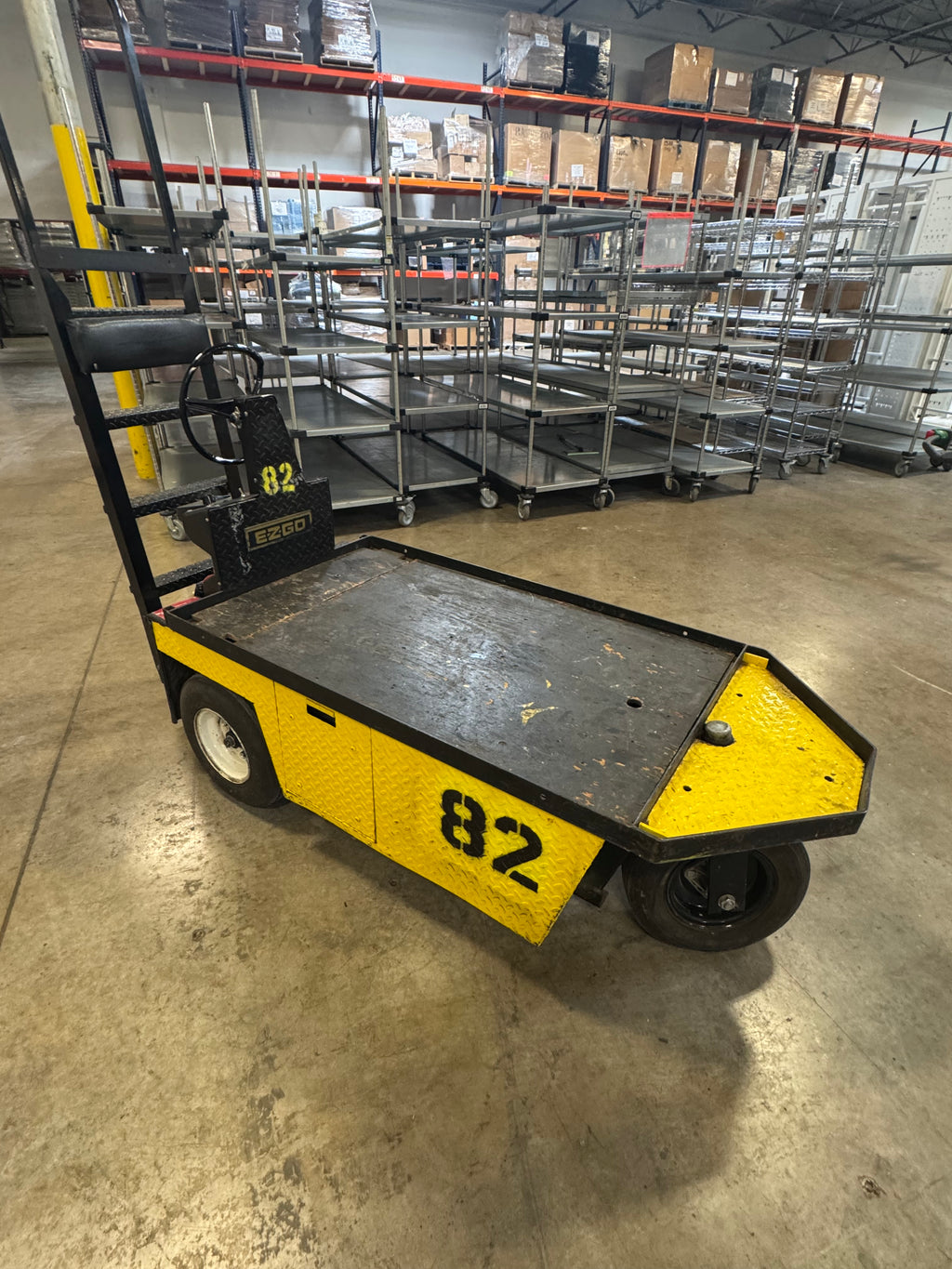 E-Z-GO XI-640 Electric Three-Wheel stock chaser