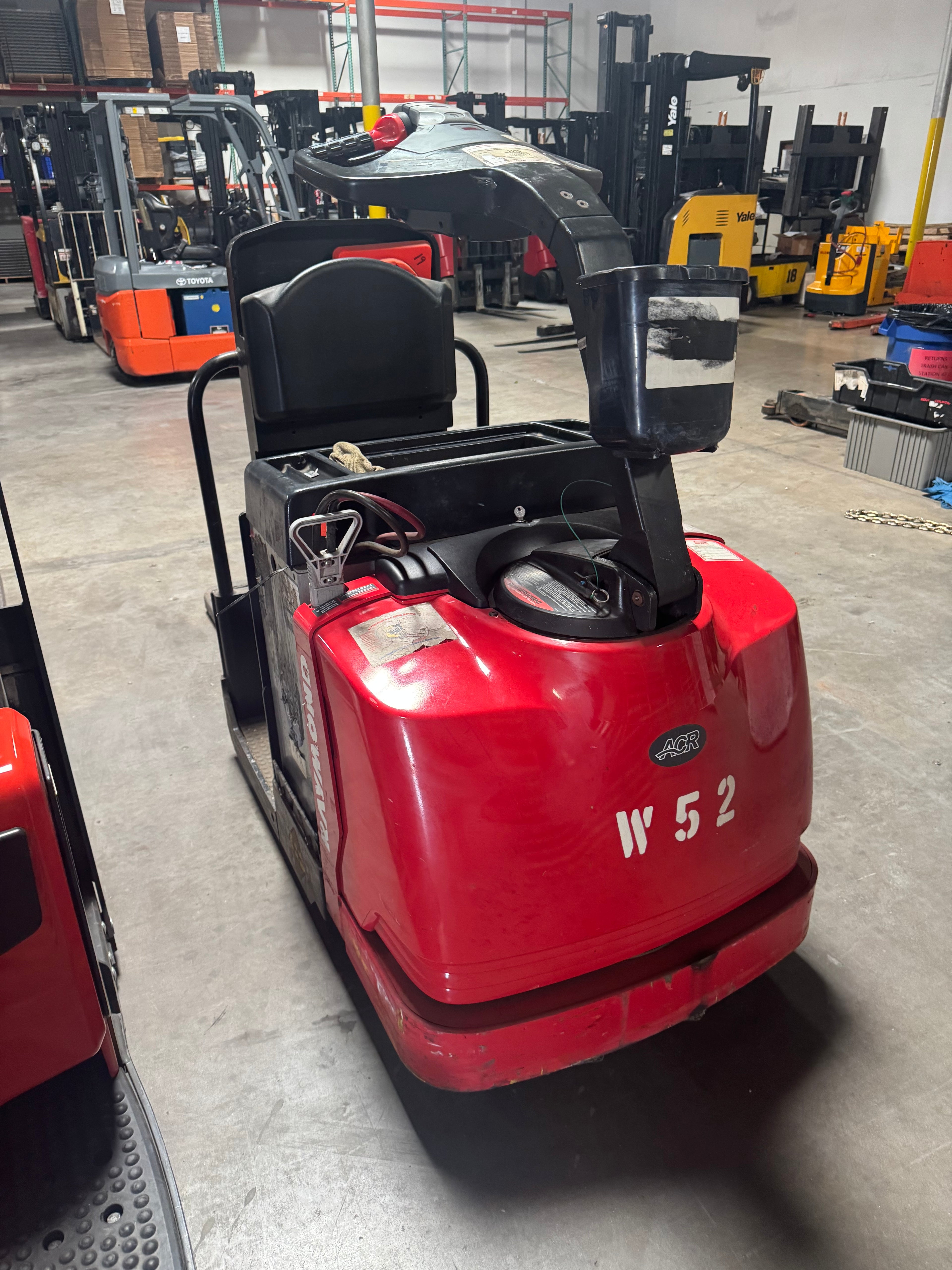 Raymond 8510 Pallet Jack