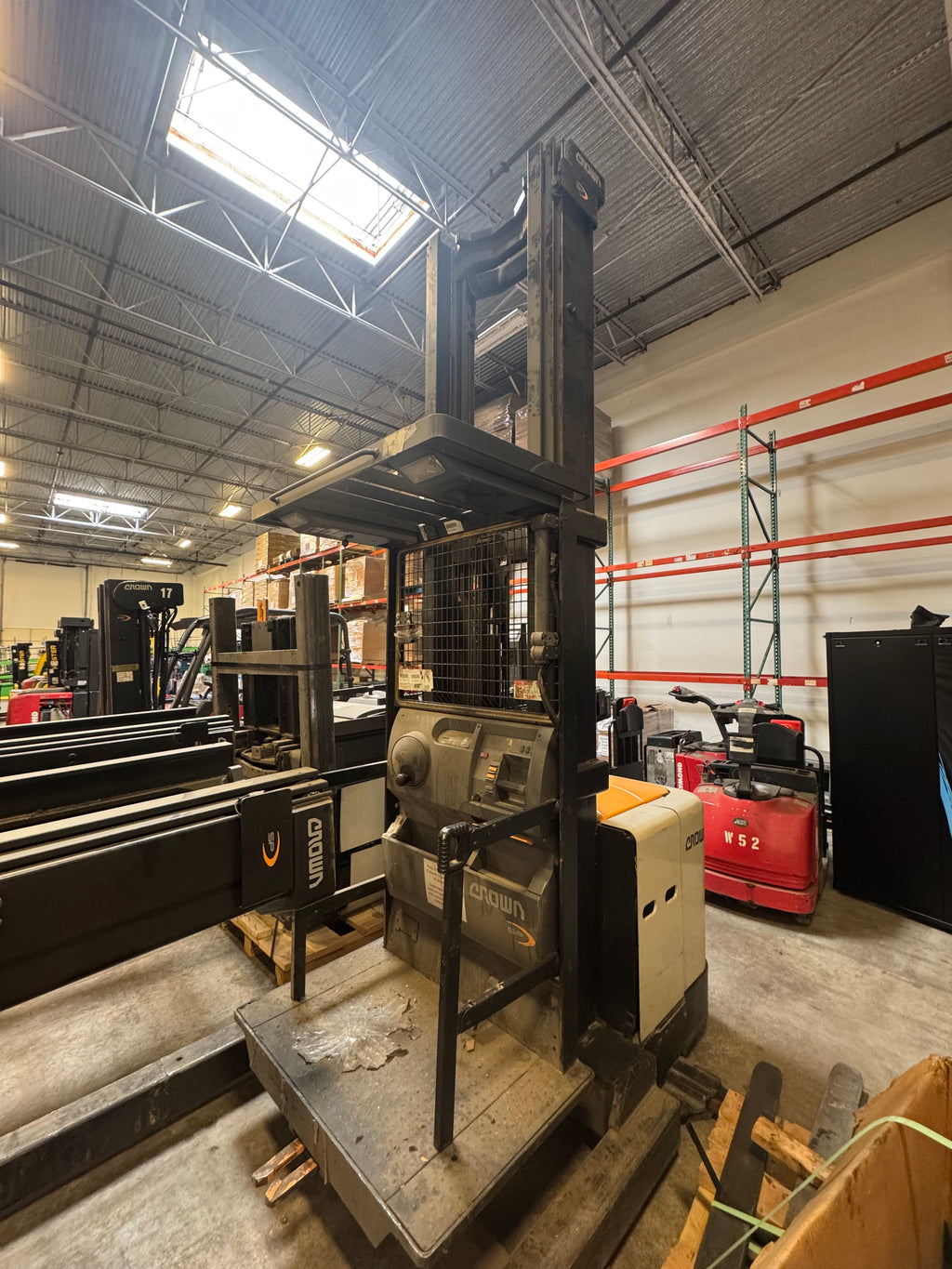 Crown SP3580F Order Picker
