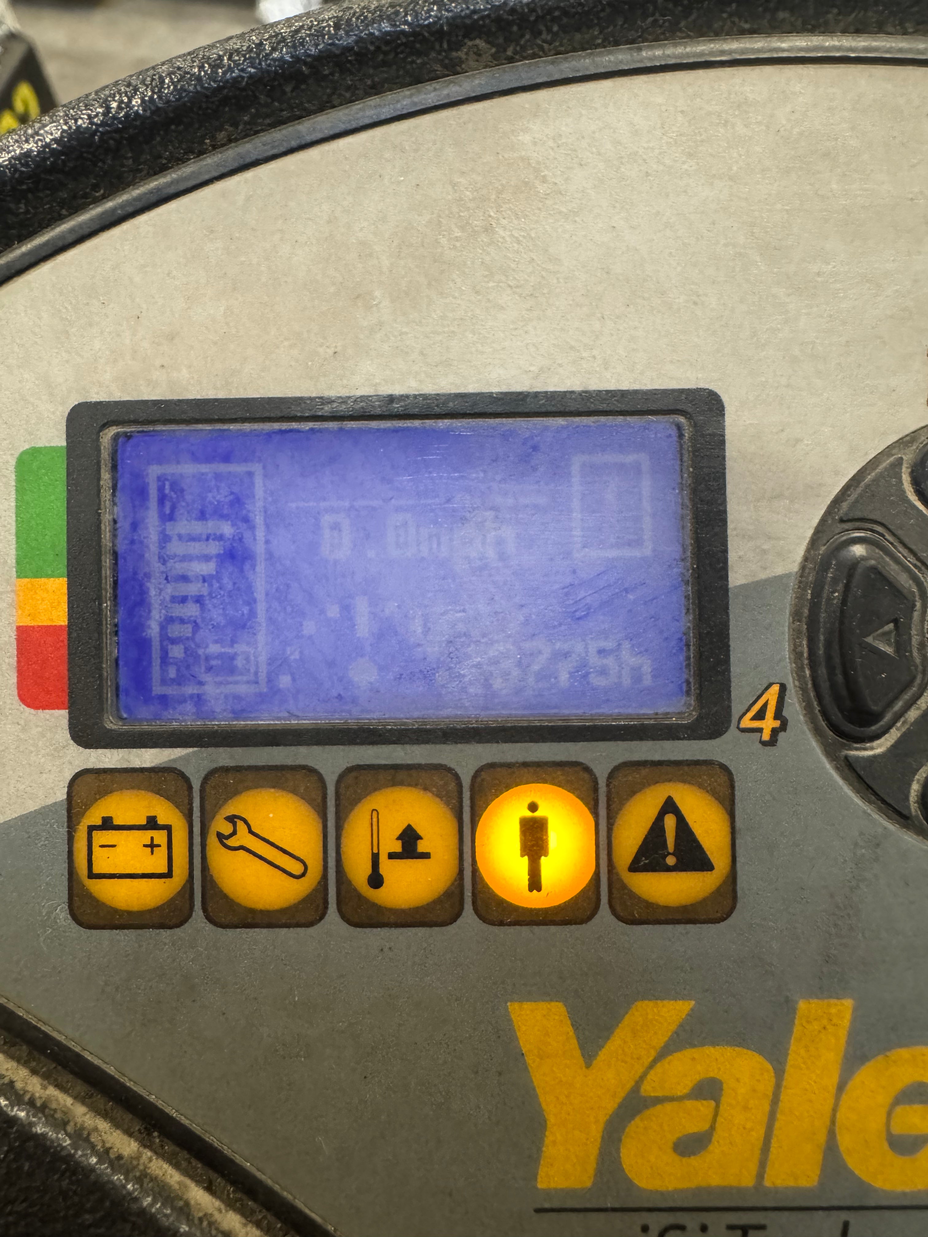 Yale ESC040ADN standup counterbalance forklift 2020 – rear view