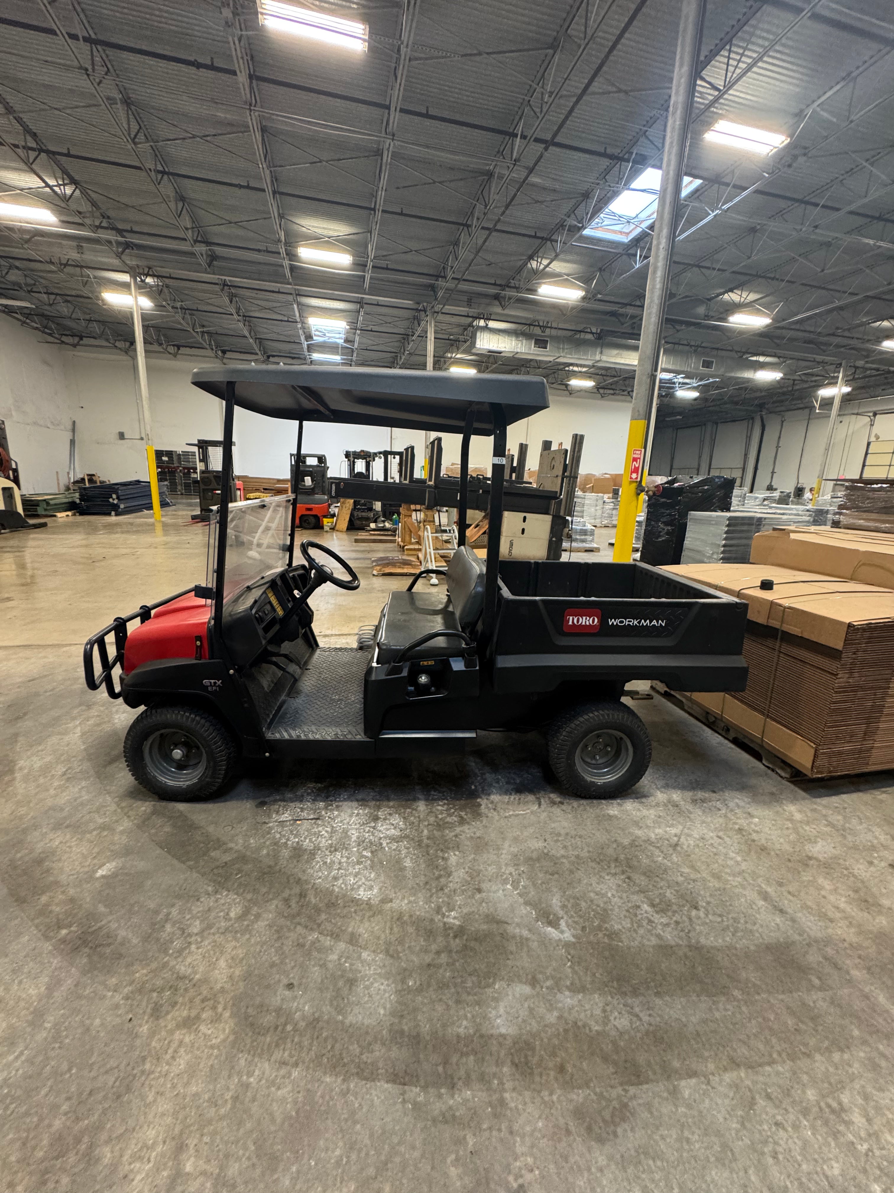 TORO Workman GTX EFI crossover vehicle – rear cargo bed detail