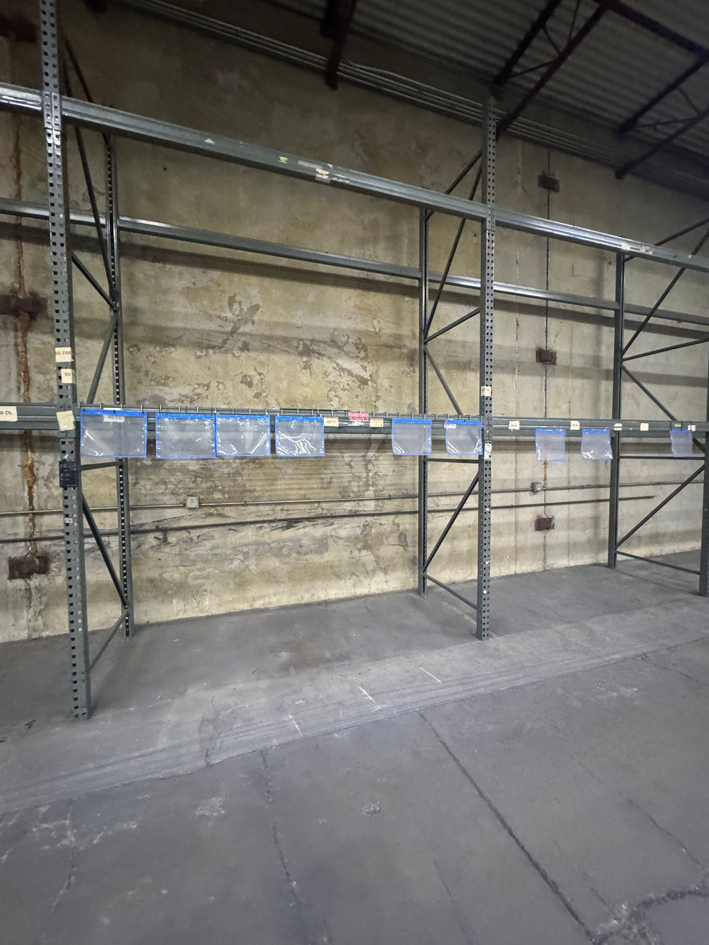 Refurbished pallet racking beams teardrop and structural – stacked beam lot view