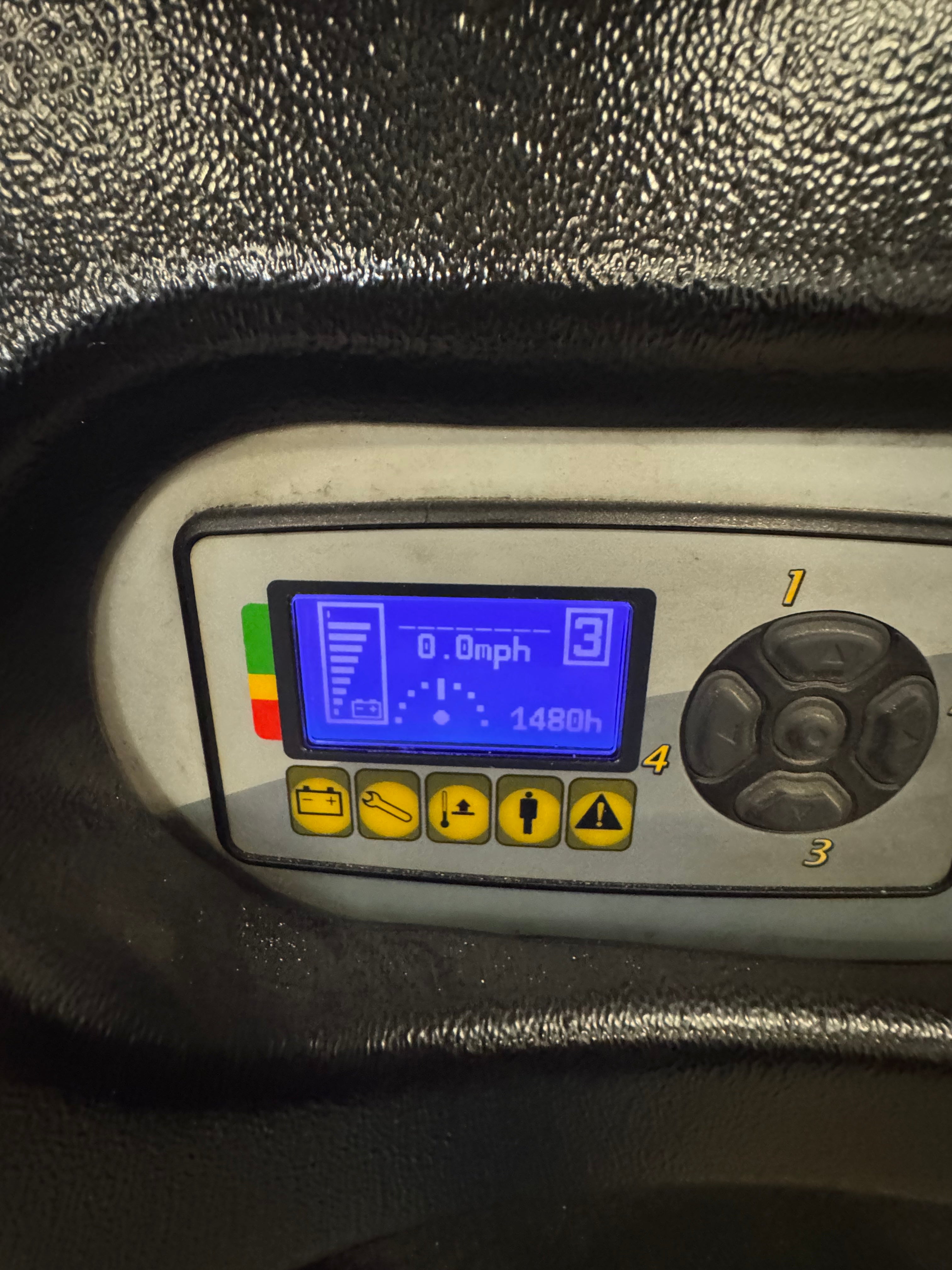 Hyster R30XM3 Narrow Aisle Order Picker Forklift – 2017